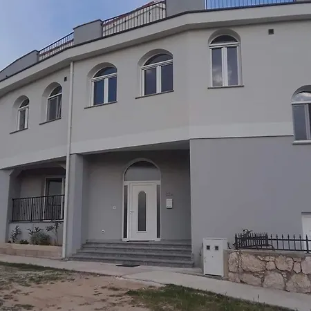 New Short Walk To 公寓 Košljun