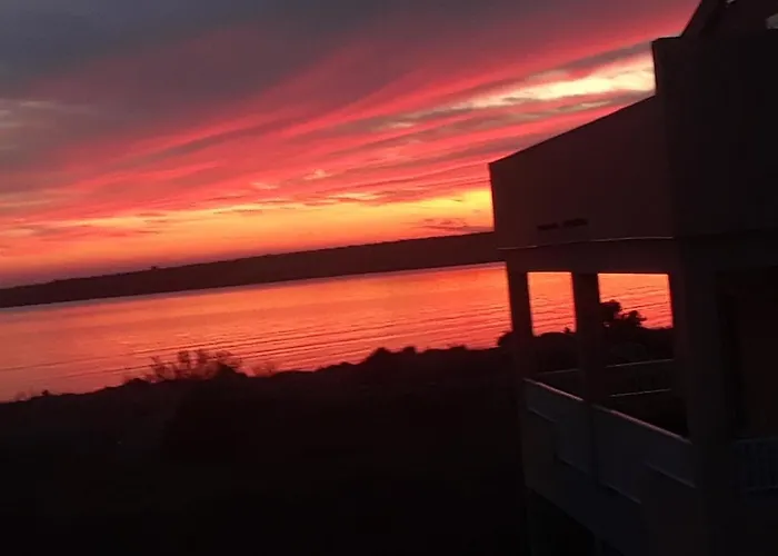 New Short Walk To 公寓 *