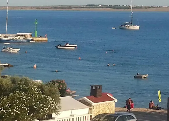 New Short Walk To * Košljun